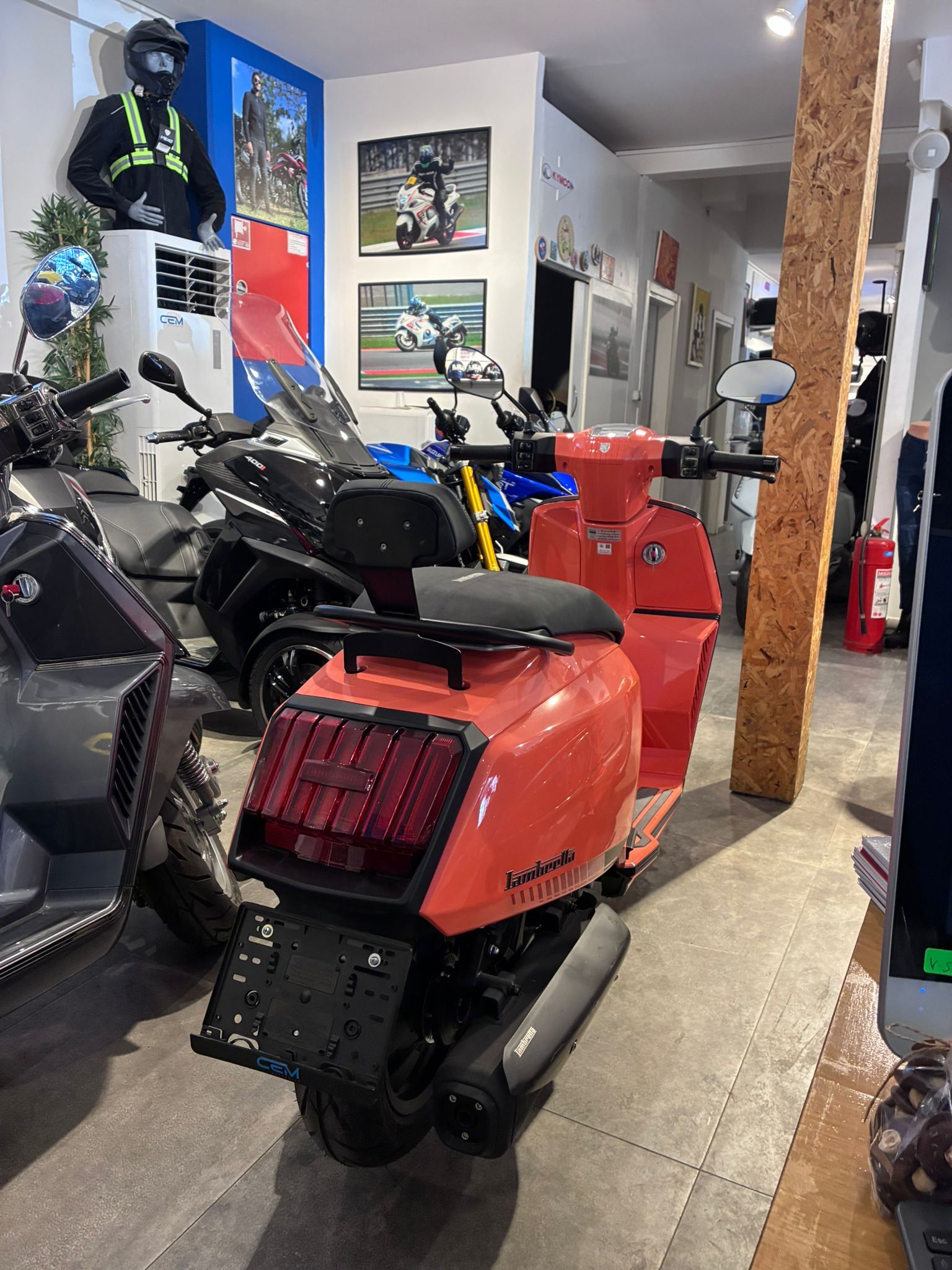 Cem Motorbike