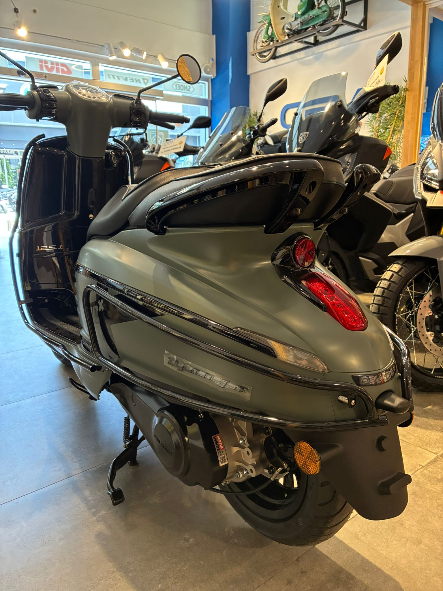 Cem Motorbike
