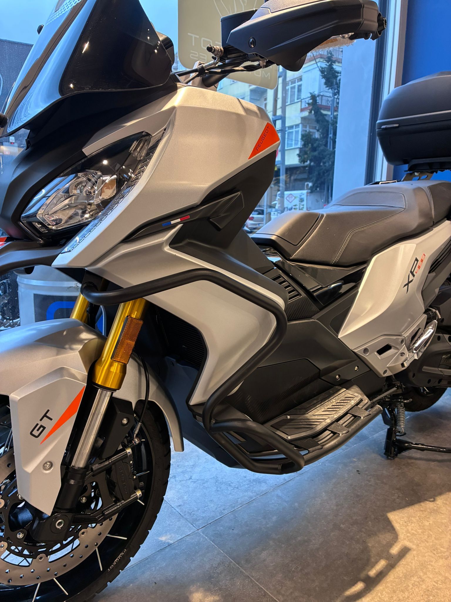Cem Motorbike