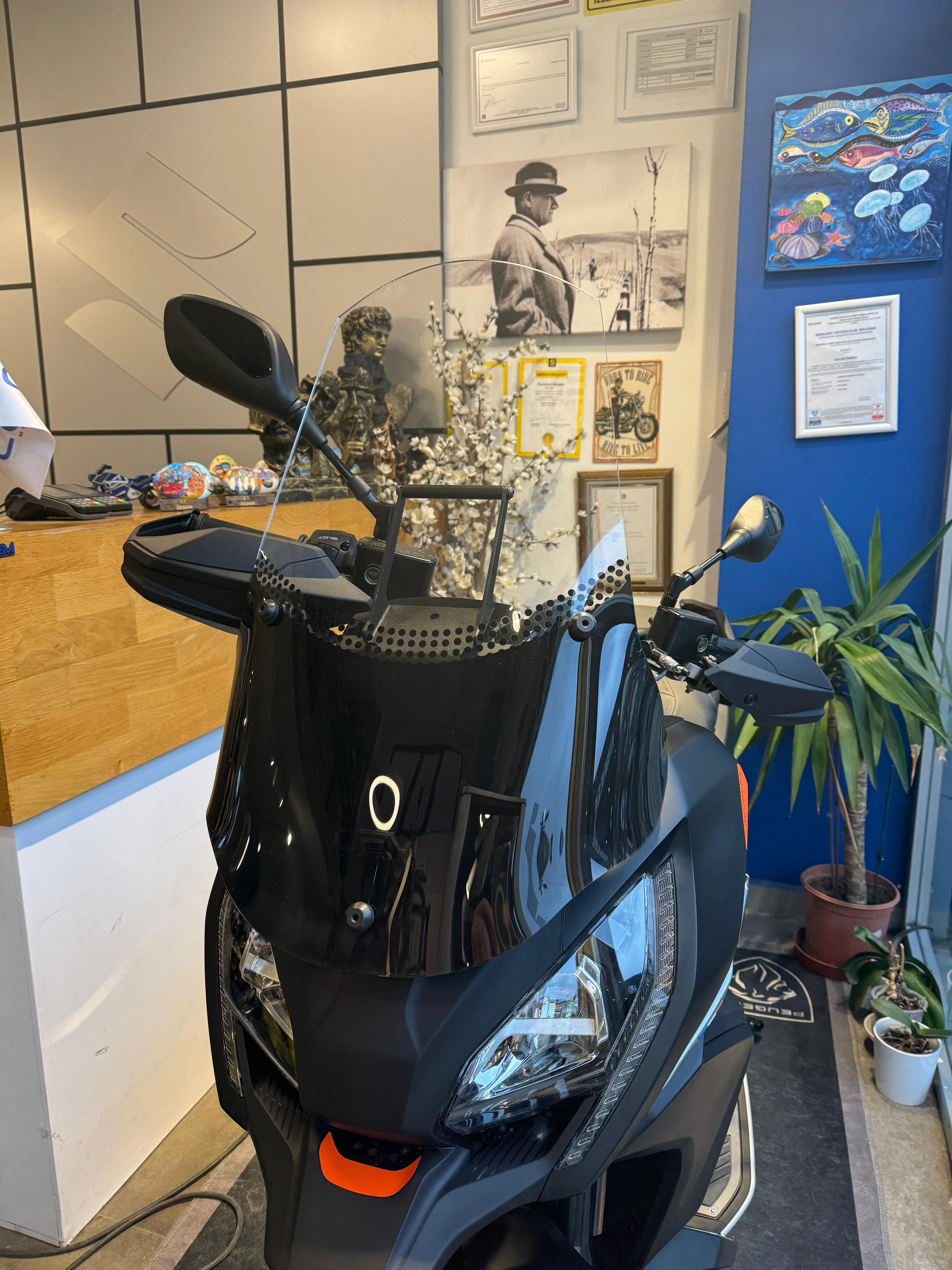Cem Motorbike