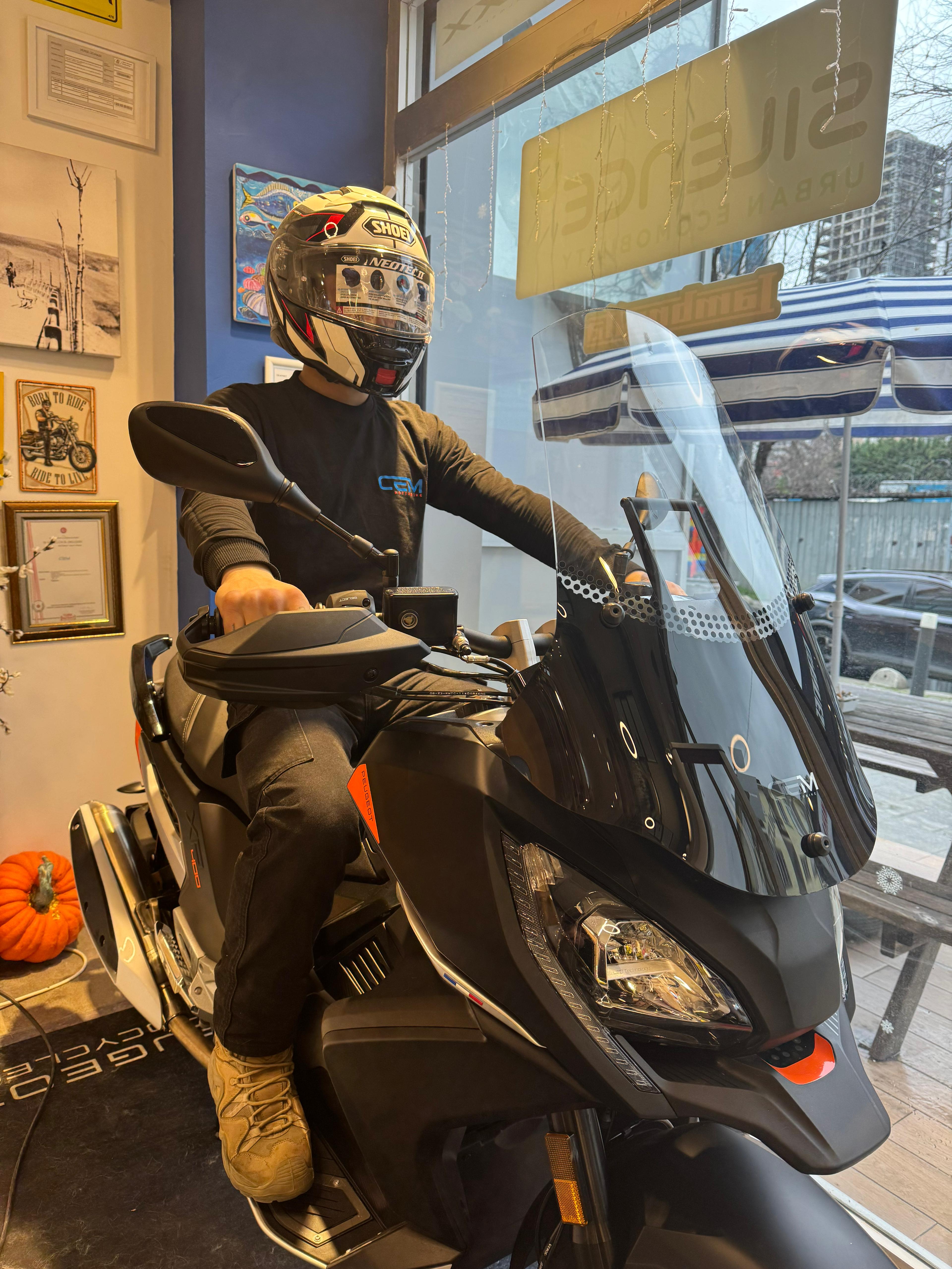 Cem Motorbike